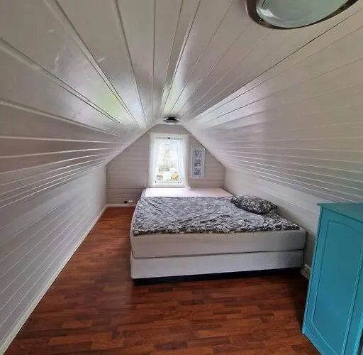 Pa Vakre Kolberg. 公寓 *