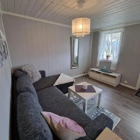 Hytte Pa Vakre Kolberg. Sylte (Hustadvika)